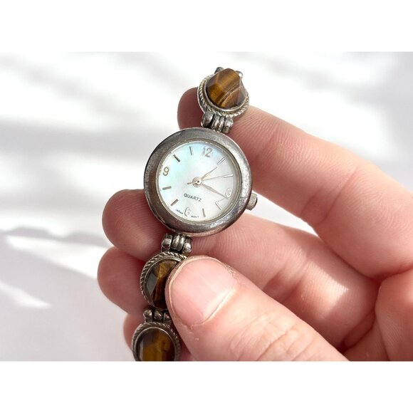 Faux Tiger's Eye Scarab Silver T 90's Vintage Wristwatch - 22mm - WORKS! - Picture 5 of 12